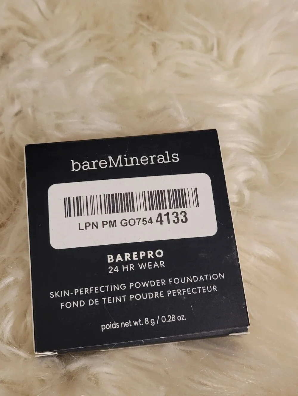 BareMinerals BarePro 24 hr Skin Perfecting Powder Foundation - Light 25 Warm